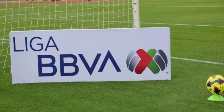 Exfutbolistas de la Liga MX en evento con financiamiento ilícito