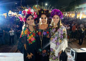 Cancún vive un Janal Pixan inolvidable en Puerto Juárez: Ana Paty Peralta