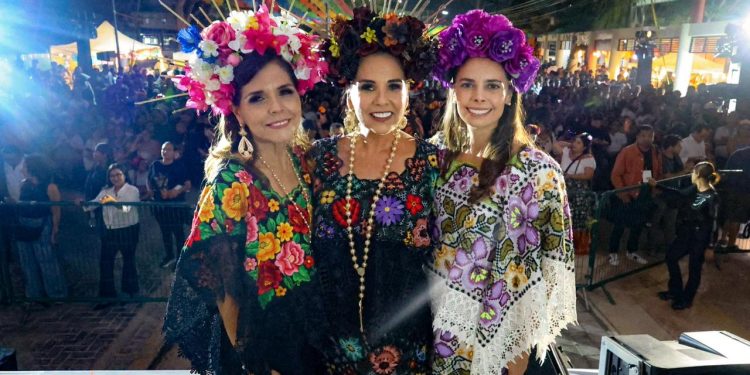 Cancún vive un Janal Pixan inolvidable en Puerto Juárez: Ana Paty Peralta