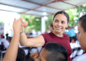 Ana Paty Peralta promueve el programa “Juguemos en Paz” a favor de la niñez cancunense