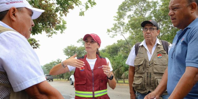 Ana Paty Peralta reporta un 50% de avance en la repavimentación de la avenida Kabah