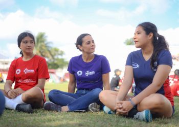 Ana Paty Peralta reafirma su compromiso con el apoyo y empoderamiento de las mujeres