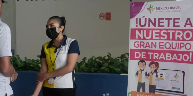 Crisis laboral en Cancún: crece 40% la búsqueda de empleo ante falta de oportunidades