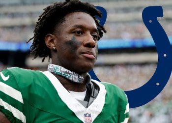 Sauce Gardner con el uniforme de los Colts tras concretarse su traspaso desde los New York Jets durante la temporada 2025 de la NFL.