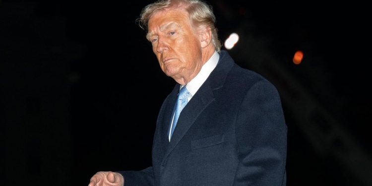 Trump aprueba ley que libera archivos vinculados a Epstein