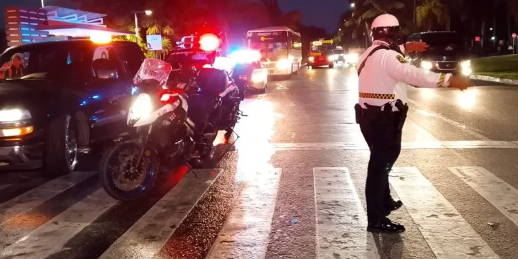 Fatal accidente en la Zona Hotelera de Cancún: ciclista pierde la vida tras ser embestido