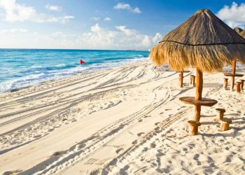 Clima en Cancún: lunes 3 de noviembre con ambiente templado y cielos nublados en la Península