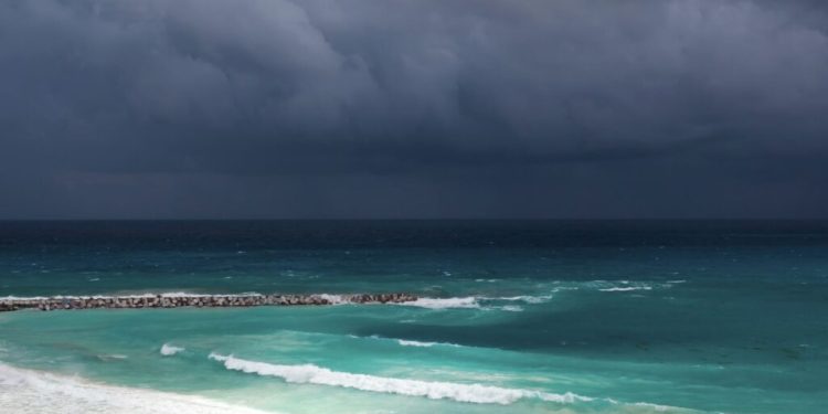 Clima en Cancún hoy 25 de noviembre: alertan lluvias intensas