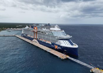 Cozumel recibe al crucero Celebrity Xcel en su primera travesía desde Miami