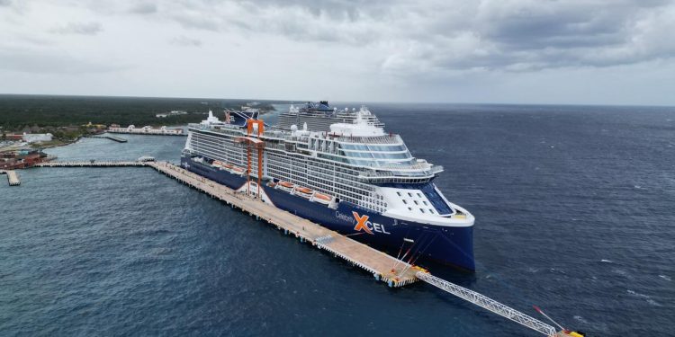 Cozumel recibe al crucero Celebrity Xcel en su primera travesía desde Miami