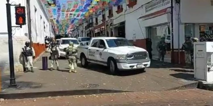 Cae el equipo de seguridad del alcalde Manzo en operativo federal