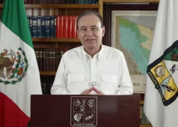 Separan del cargo a funcionario de Sonora tras incendio en tienda en Hermosillo