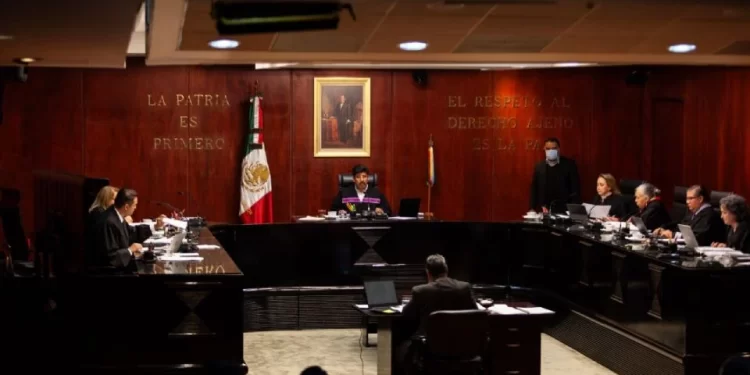 Corte da revés a Grupo Salinas: ordena pagar más de 48 mil mdp justo en el cumpleaños del ex presidente