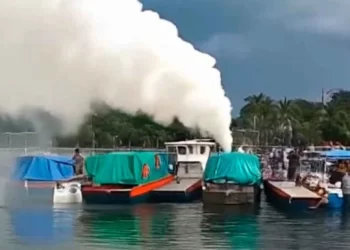 Incendio en Cozumel deja cinco marinos lesionados