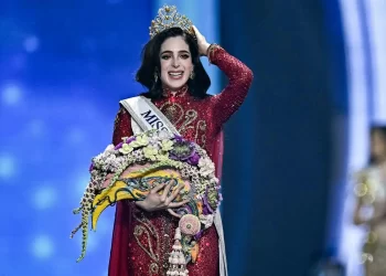 Fátima Bosch obtiene la cuarta corona para México en Miss Universo