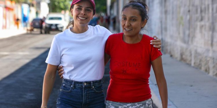 Avanza la transformación de la Calle 36 en la SM 103 bajo la supervisión de Ana Paty Peralta