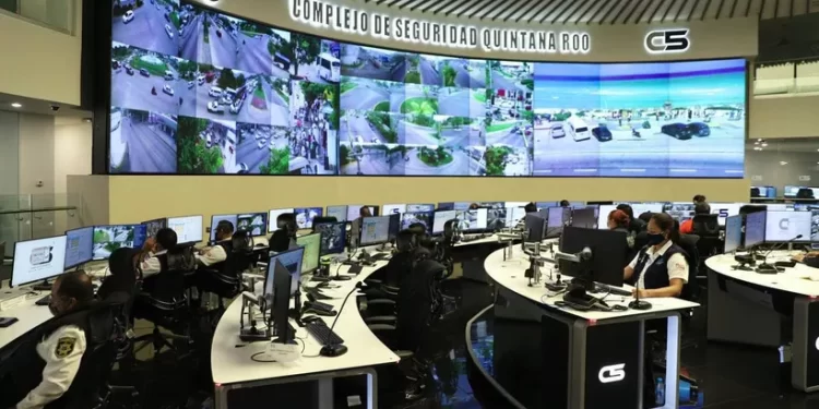 Policía cibernética refuerza vigilancia ante fraudes turísticos