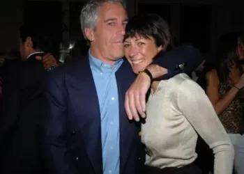 Juez ordena liberar nuevos archivos del caso Ghislaine Maxwell