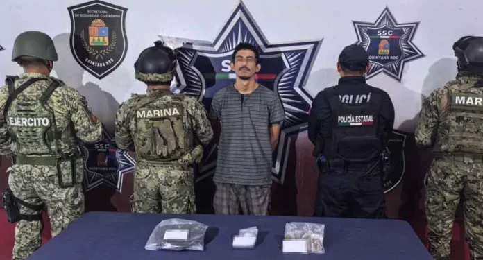 Detienen a “El Quiko” con droga y ligado a asaltos en tiendas de Cancún