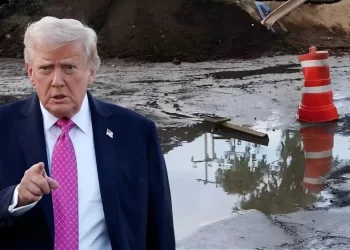 Trump hablando sobre la crisis del agua en México.