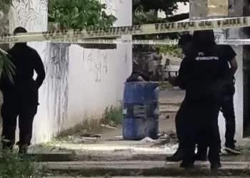 Hallan cuerpo dentro de tambo en Villas Otoch Paraíso