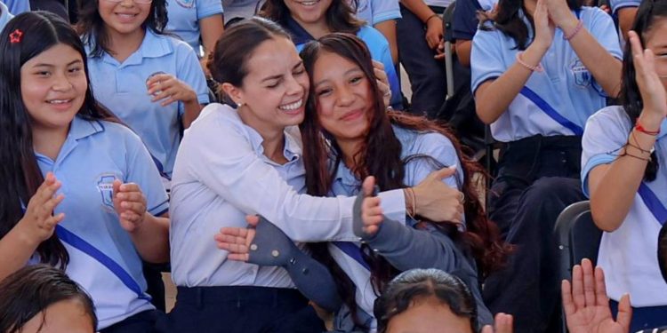 Prevención de violencias impulsada por Ana Paty Peralta en Cancún