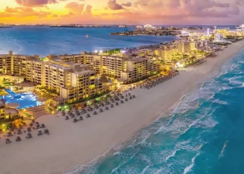 Cancún anticipa ocupación hotelera superior al 81% en diciembre