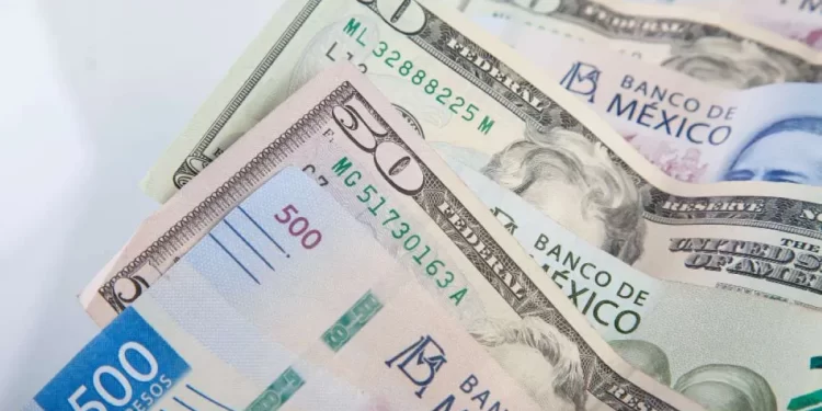 xTipo de cambio dólar peso en diciembre 2025