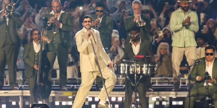 Bad Bunny arranca en CDMX su esperado tour mundial
