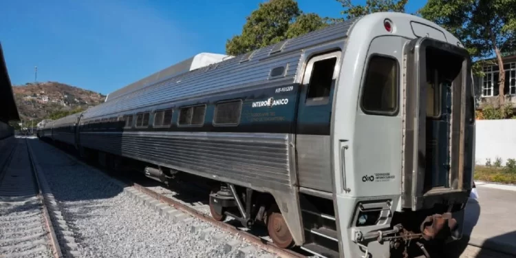 Descarrilamiento del Tren Interoceánico revela uso de equipo antiguo y adquirido al extranjero
