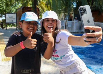 Ana Paty Peralta acerca Ruta Mar a playas públicas de Cancún