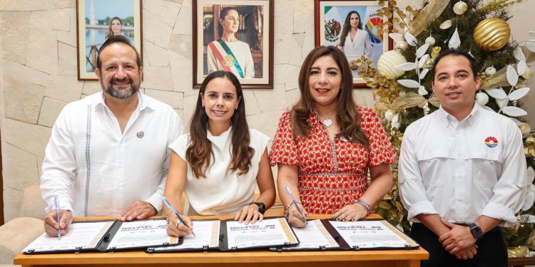 Ana Paty Peralta renueva convenio del Centro de Autismo DIF-Teletón