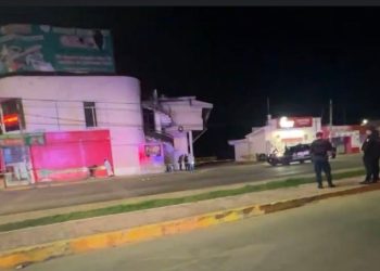 Ataque armado en bar “No Name” deja un lesionado en Playa del Carmen