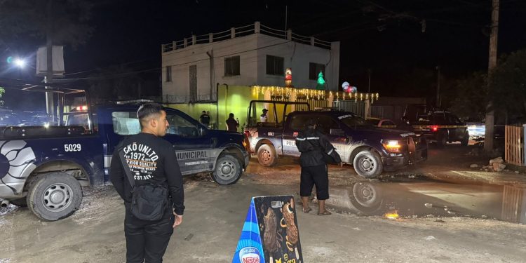 Balacera tras robo de camioneta activa operativo en Alfredo V. Bonfil