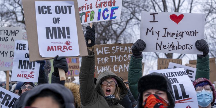 Tensiones en Minneapolis aumentan tras amenazas de Trump