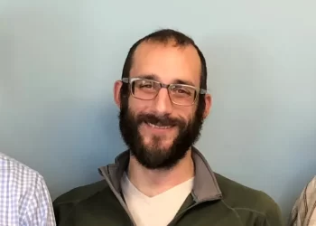 Alex Pretti, enfermero de hospital de veteranos abatido en Minneapolis