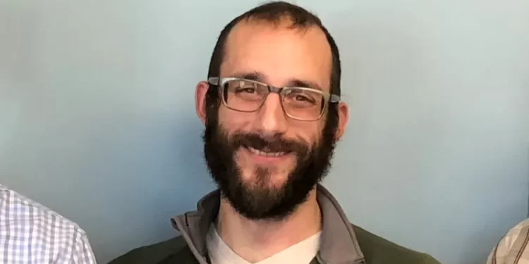 Alex Pretti, enfermero de hospital de veteranos abatido en Minneapolis