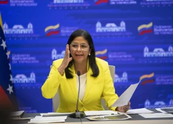 Delcy Rodríguez alista visita a Washington tras encuentro Trump-Machado