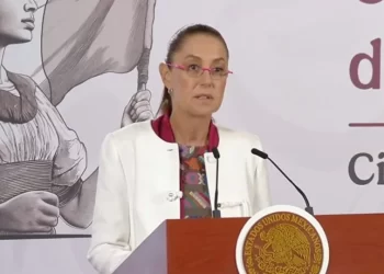 “La intervención no genera democracia”: Sheinbaum condena acción de EU en Venezuela