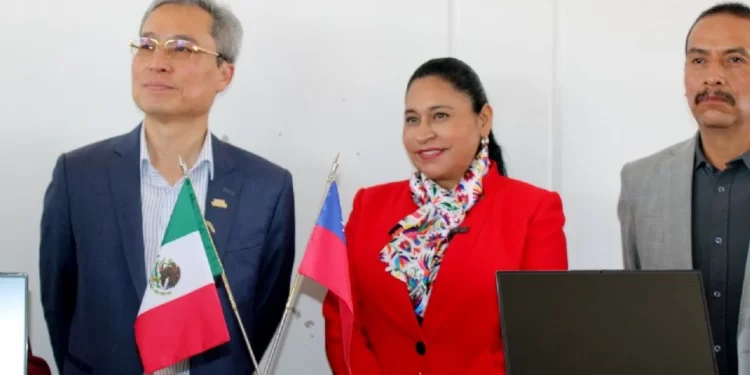 Senadora de Morena asegura que Taiwán pertenece a México