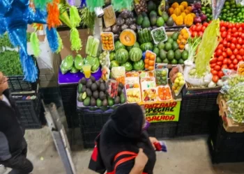 PIB de México repunta 0.8% al cierre de 2025: Inegi