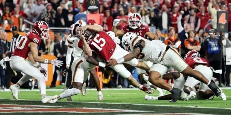 Indiana vence a Miami en la final del College Football Playoff y asegura el No. 1 del ranking AP