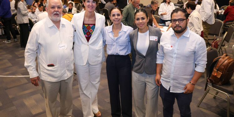 Ana Paty Peralta destaca participación colectiva en el PMDU