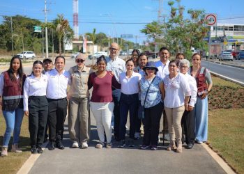Supervisa Ana Paty Peralta avances en cruces seguros de Cancún