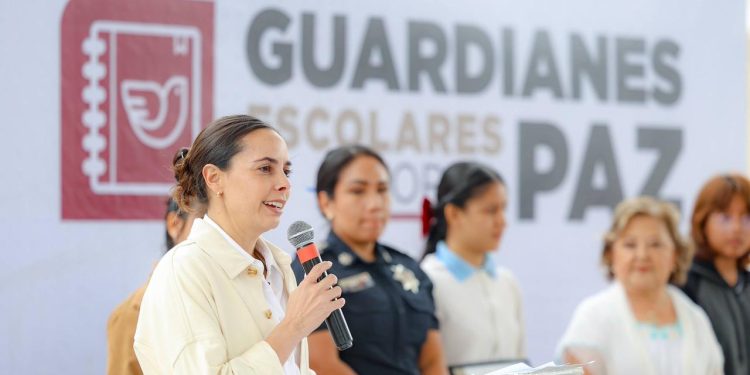 Estudiantes asumen rol de Guardianes Escolares por la Paz: Ana Paty Peralta