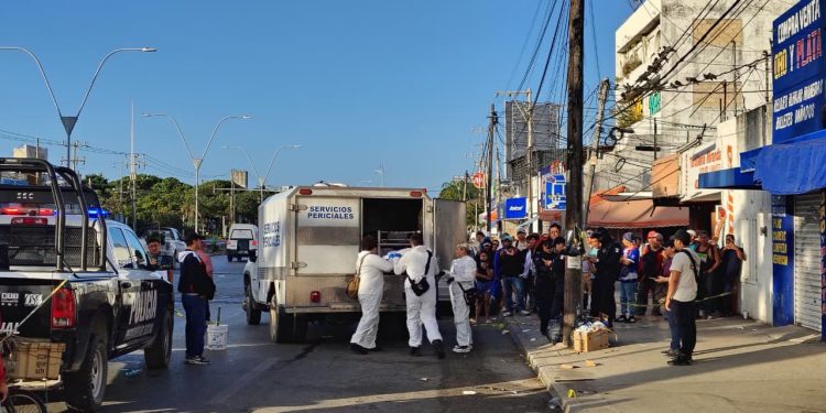 Ejecutan a balazos a un hombre en El Crucero de Cancún