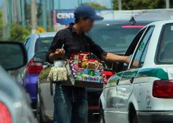 Cancún retira ambulantes de la Colosio previo a la justa mundialista