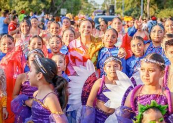 Ana Paty Peralta lidera el gran cierre del Carnaval Cancún 2026