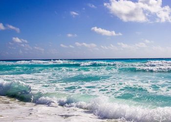 Clima en Cancún 20 de febrero: pronostican calor y fuerte oleaje