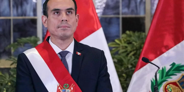 Perú elegirá a su nuevo presidente tras la salida de José Jerí